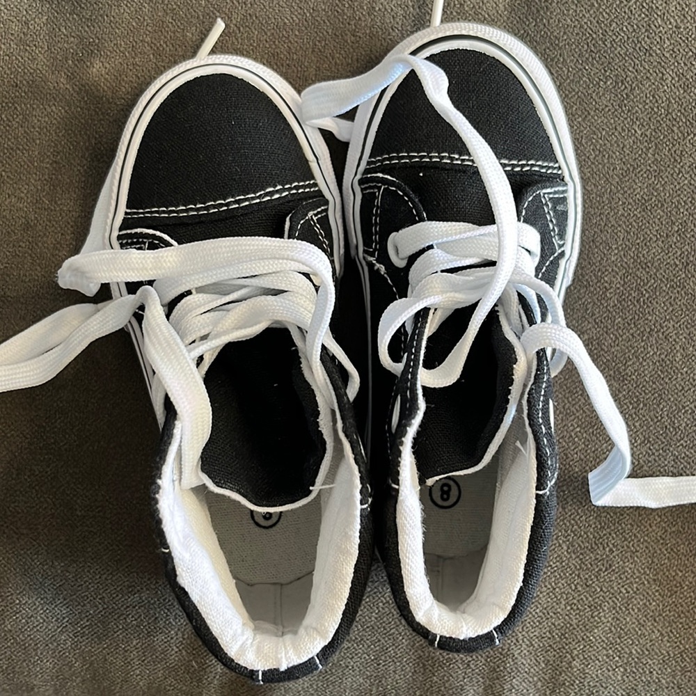 Toddler Girl Sneakers High Top Clean Barely Worn Size 8